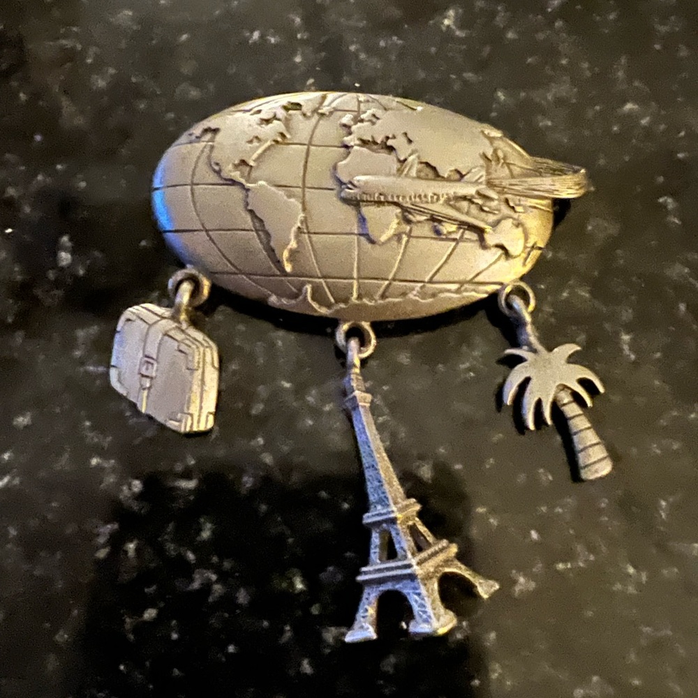 Vintage marked JJ travel brooch